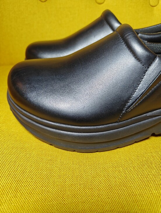 NWOT Gravity Defyer G-Defy Lars Shock Absorbing Leather Slip-On Clogs Size 9M main image 7
